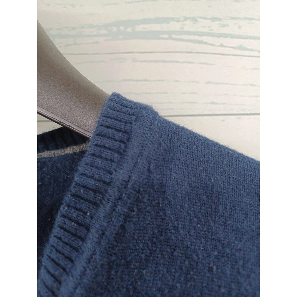 Jos A Bank Travelers Sweater 100% Pima Cotton Navyblue XL  V-Neck